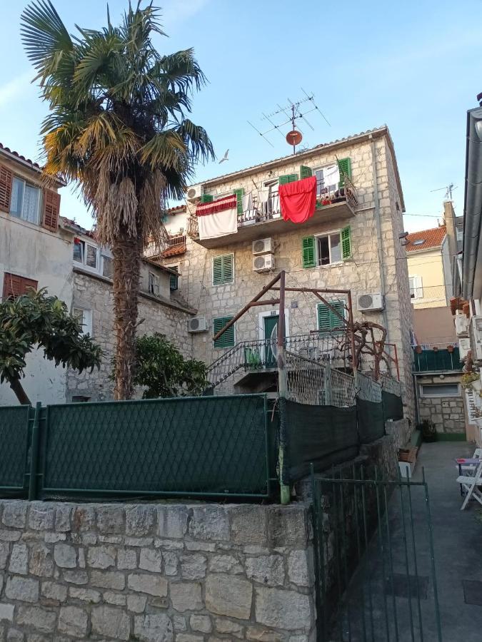 Villa Old Stone House In Historical Area à Split Extérieur photo